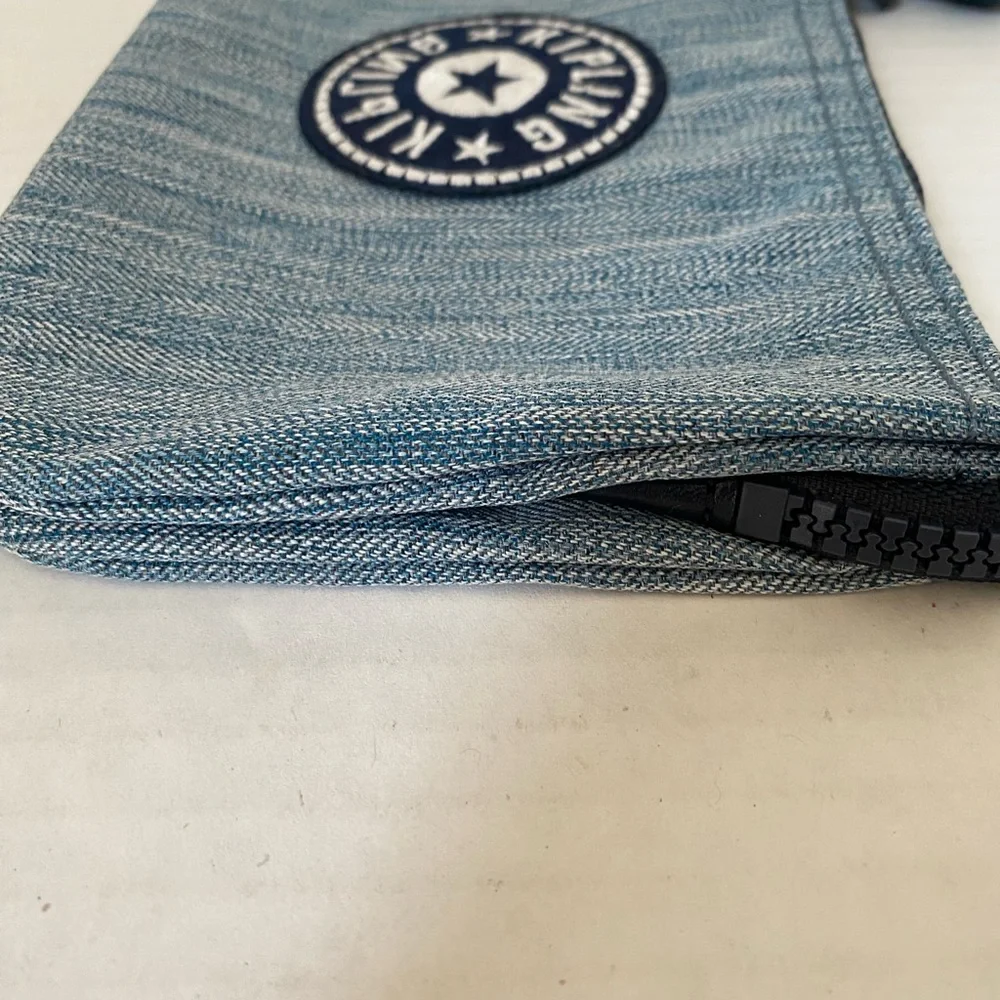 Kipling Creativity XL Wristlet Blue - Picture 8 of 14